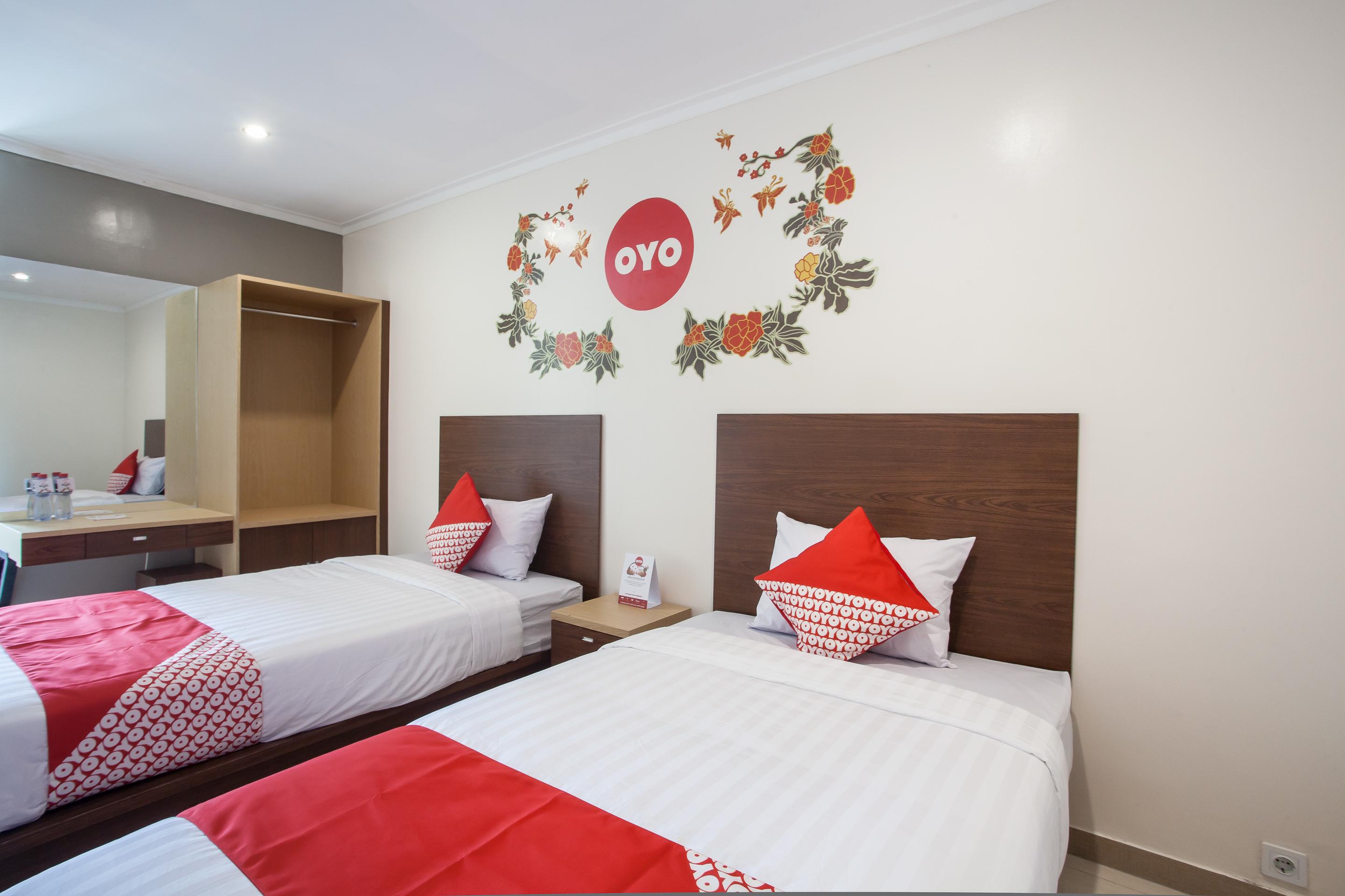 Super Oyo Capital O 134 Lg Residence Surabaya Exteriör bild