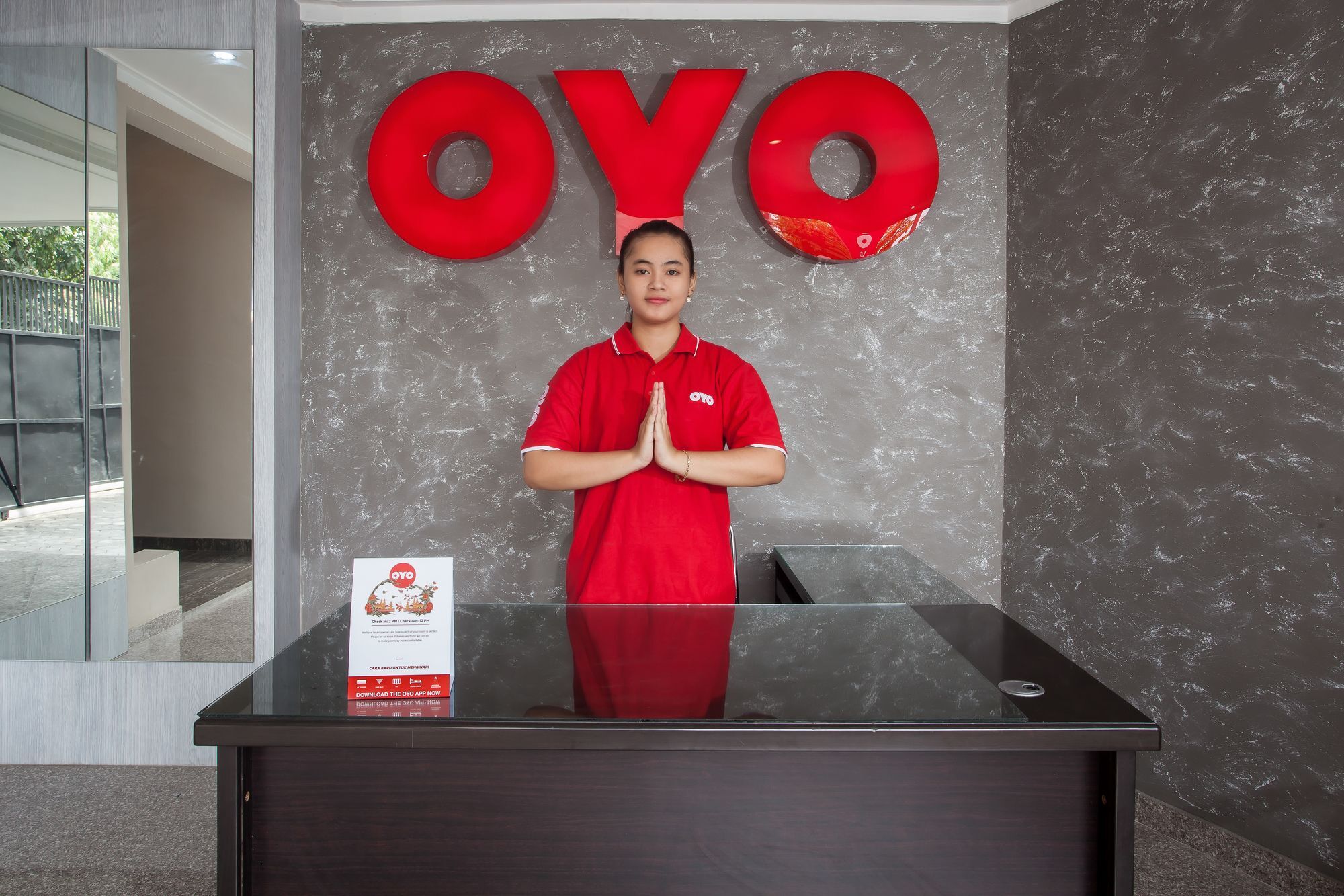 Super Oyo Capital O 134 Lg Residence Surabaya Exteriör bild